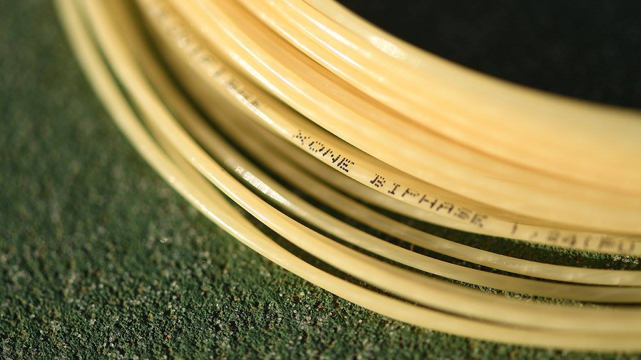 Bobine cordage tennis